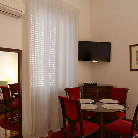 Houspitality Caesar Bed & Breakfast-2